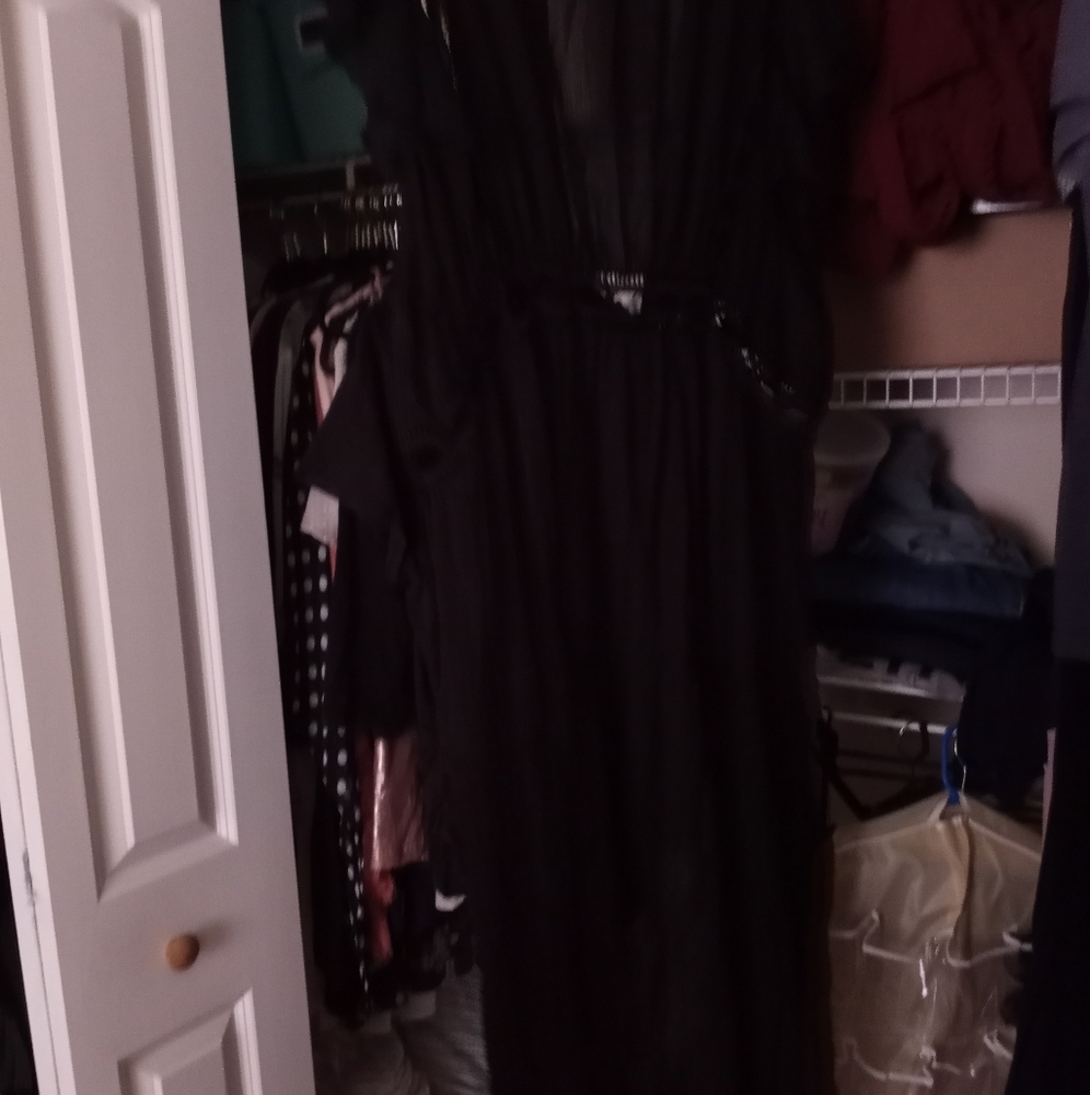 Black lacey duster